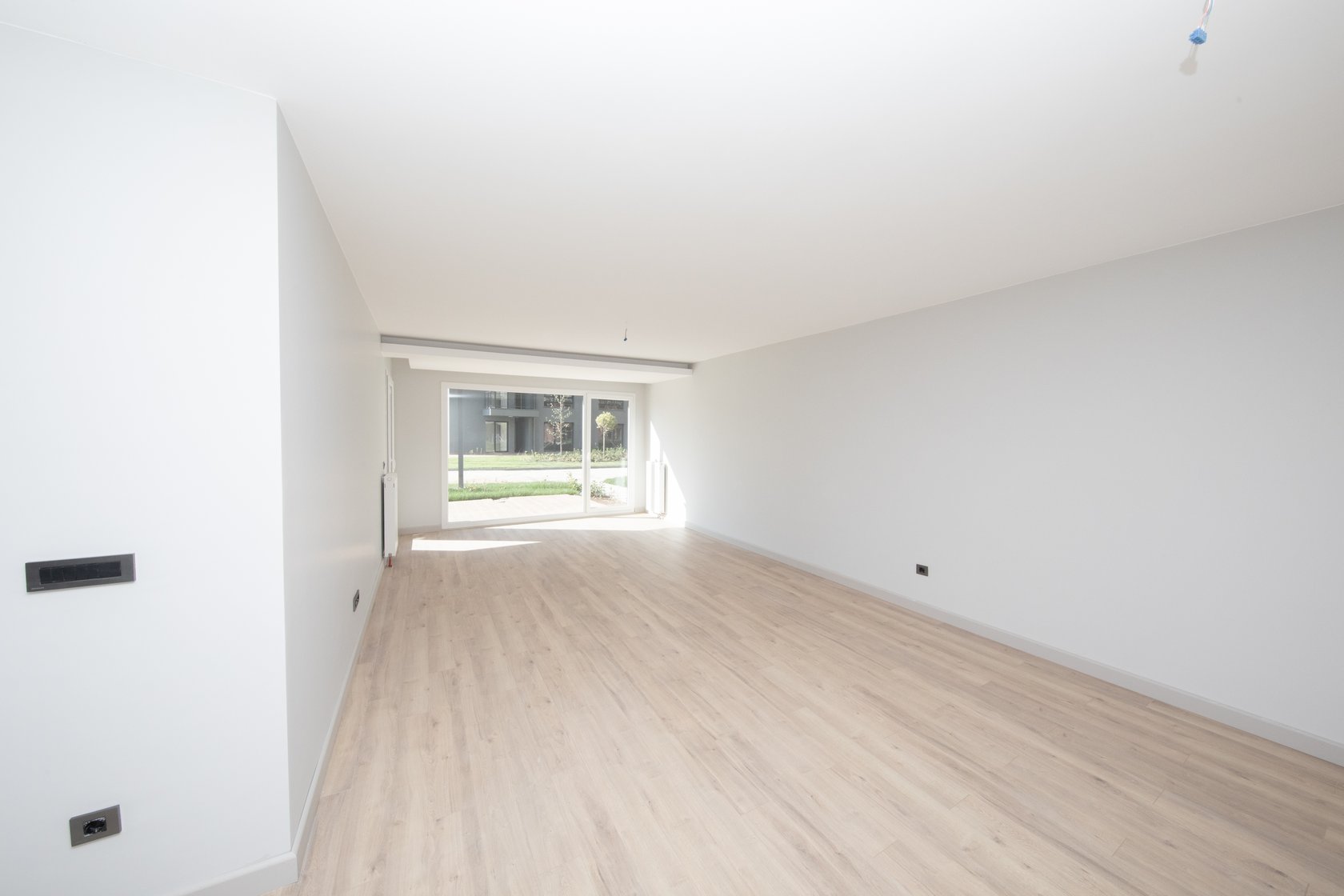 Referans Beylikdüzü living room in a delivered garden-floor apartment